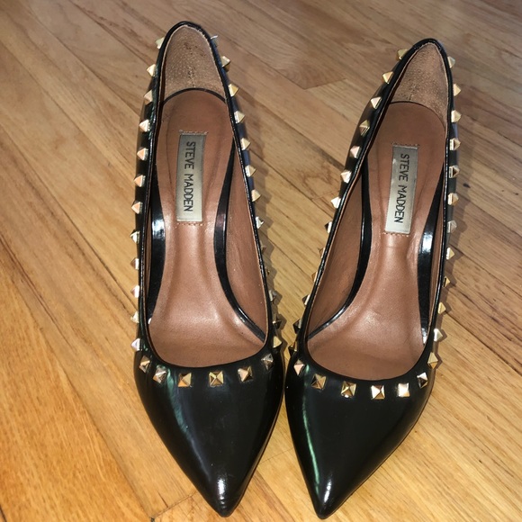 Steve Madden Shoes - Steve Madden Pointy Toe Heels with Studs